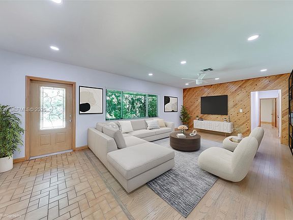 5th image of 6290 SW 86th St