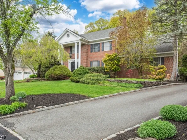 14 Fox Run, North Caldwell Boro, NJ 07006