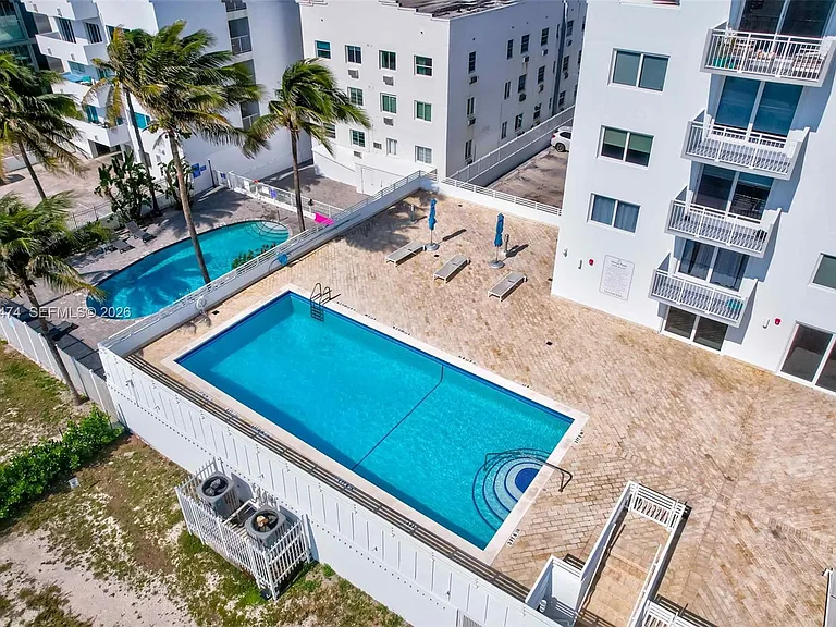 345 Ocean Dr #607 — Photo 24