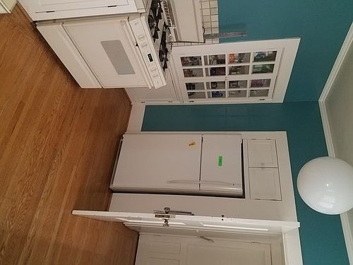 4th image of 1236 Washington St