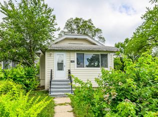 1102 Massena Ave, Waukegan, IL 60085