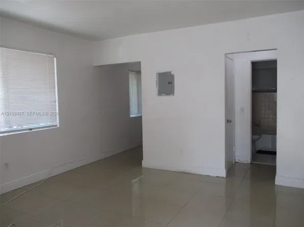 765 NE 121st St APT 3, Miami, FL 33161