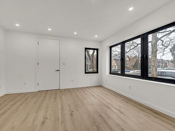 3rd image of 85-45 67th Rd