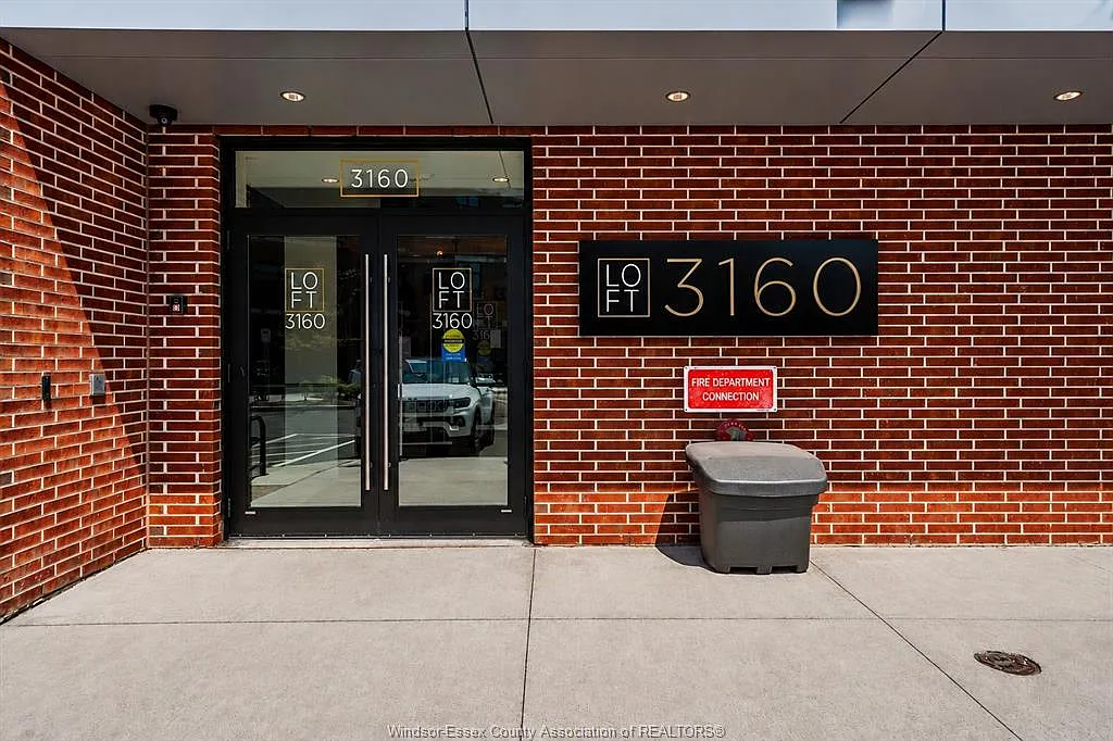 1 bed, 749 sqft, $1,850 — Photo 3