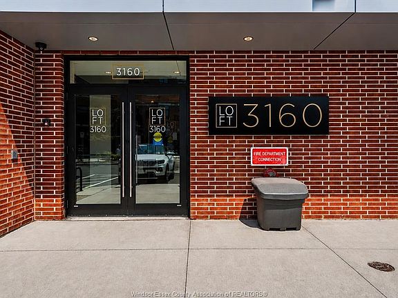 3rd image of 3160 Meadowbrook Ln #207