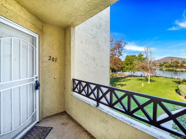 767 Brookstone Rd Unit 201, Chula Vista, CA 91913