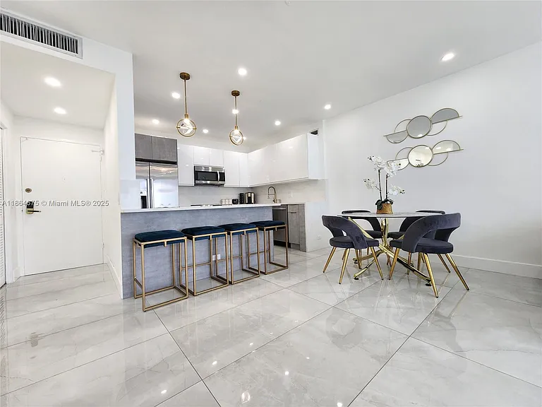 3505 S Ocean Dr #1502 — Photo 9