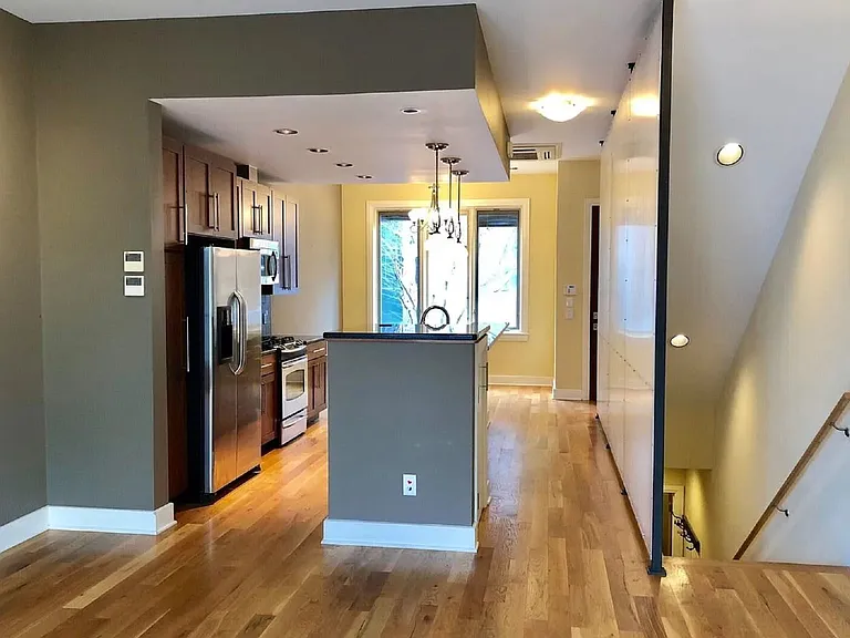 302 Van Buren St — Photo 5