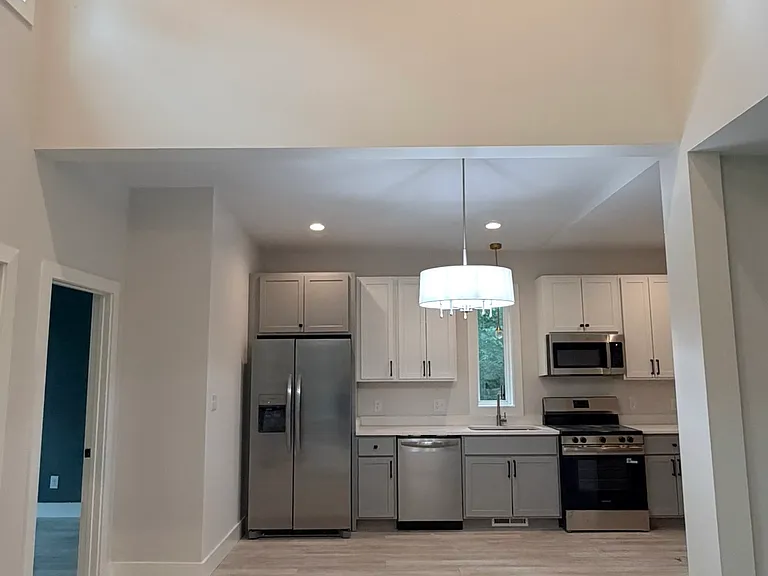 3219 Cranehill Dr — Photo 3