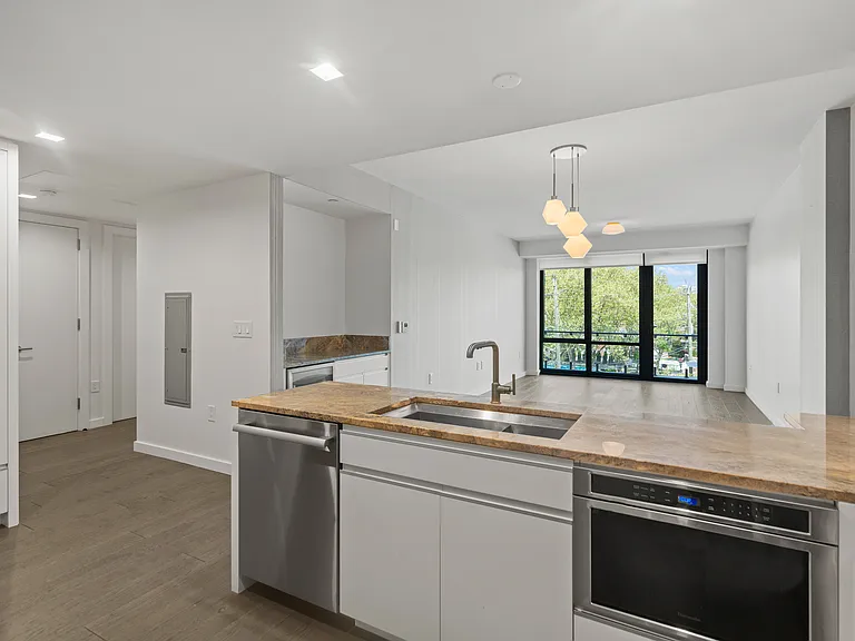 328 Adolphus Ave #606 — Photo 14