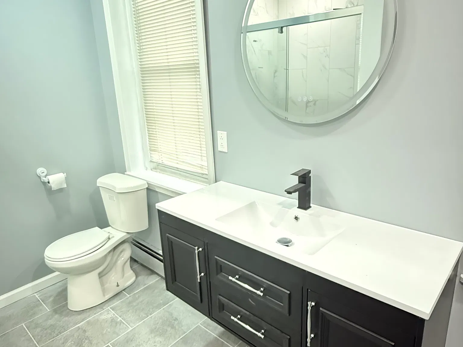 2 bed, 850 sqft, $1,400 — Photo 3