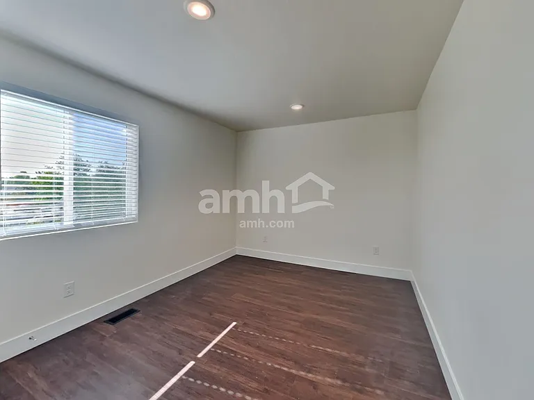 11400 W Mesquite St — Photo 14