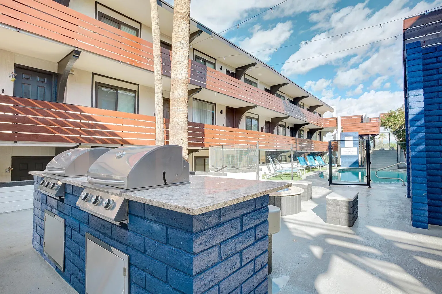 Apache Lofts — Photo 3