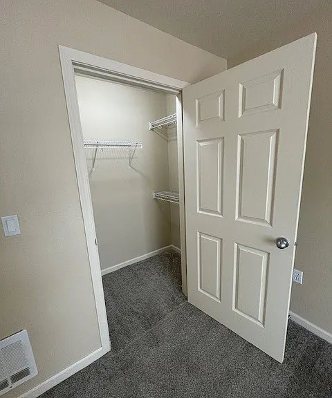 Aspen Highlands Apartments — Photo 17