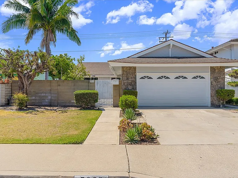 5062 Cadiz Cir — Photo 5