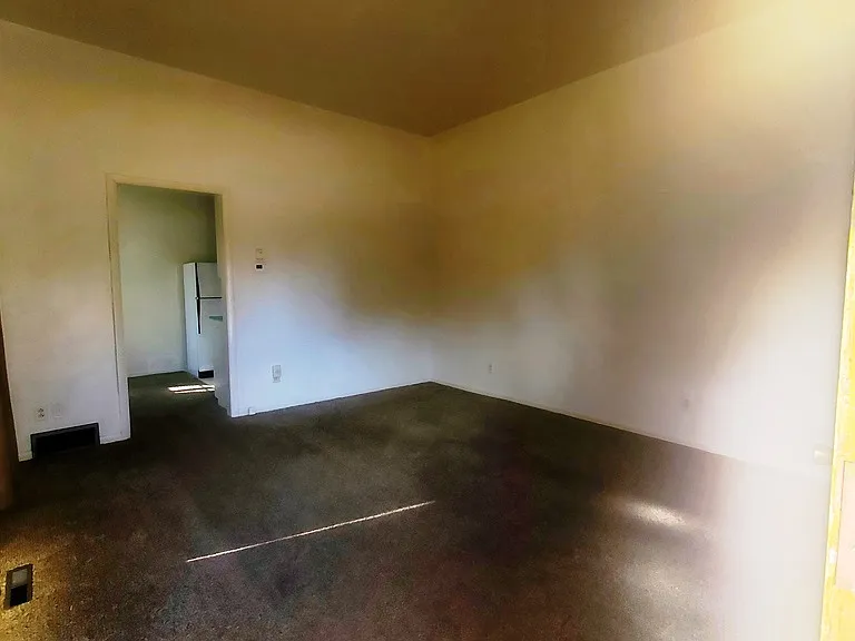 307 S 8th St #1 — Photo 3