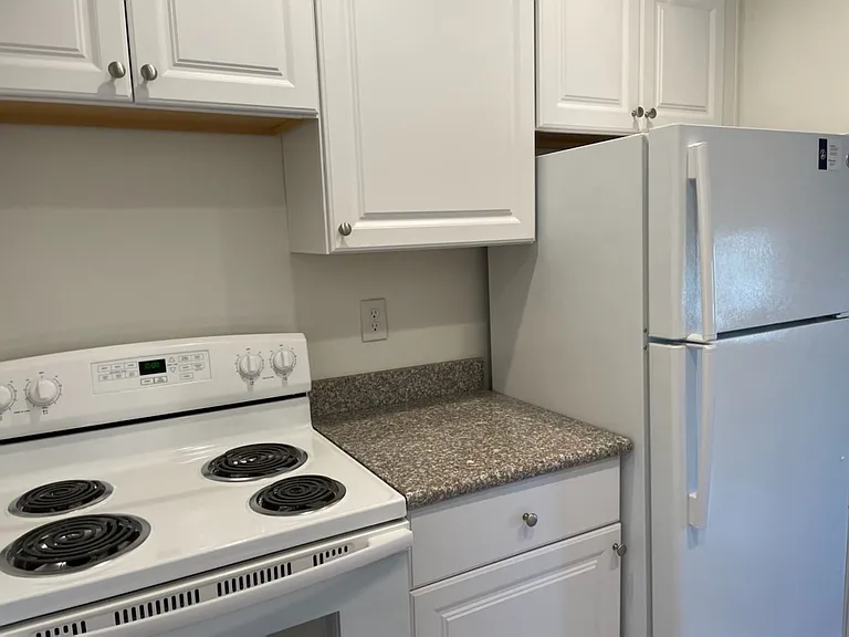 The Royal York Apartments — Photo 30