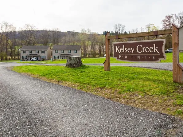 20 Hickory Ter, Wellsboro, PA 16901