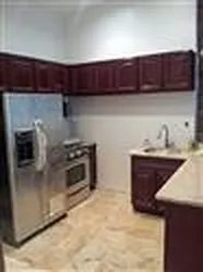Rented by Robin D Plummer, LREB