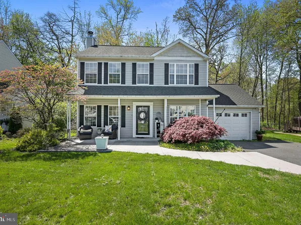 211 Dunsmore Dr, Newark, DE 19713