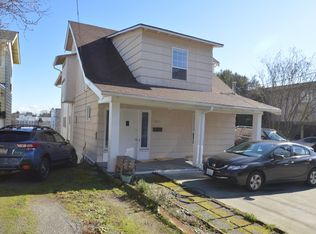 4320 Winslow Pl N, Seattle, WA 98103