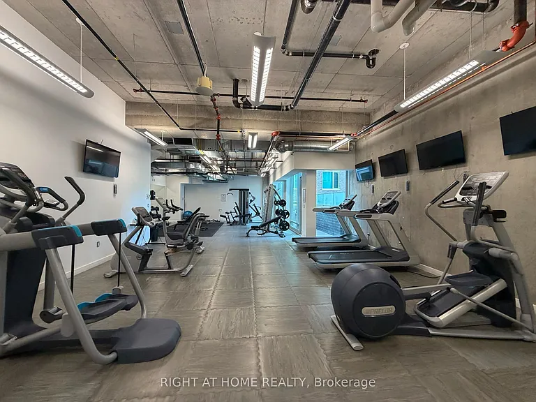 111 Champagne Ave S #309 — Photo 24