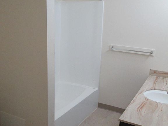 5th image of 16720 Barnell Ave APT 1