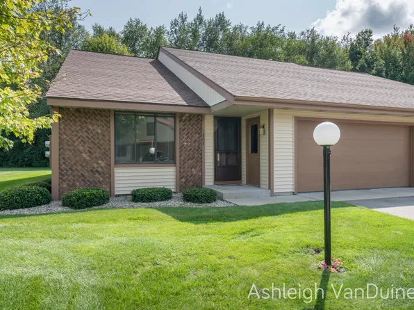 508 Cherry Ln, Holland, MI 49424