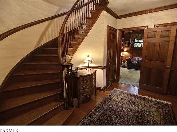 Beautiful staircase 