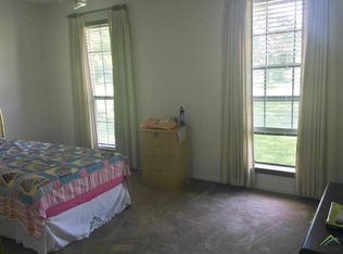 1253 County Road 1455, Mount Pleasant, TX 75455