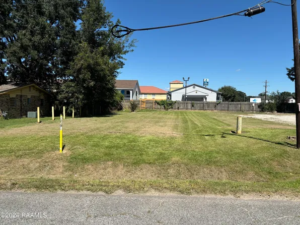 219 Chalmette Dr #28, Lafayette, LA 70501