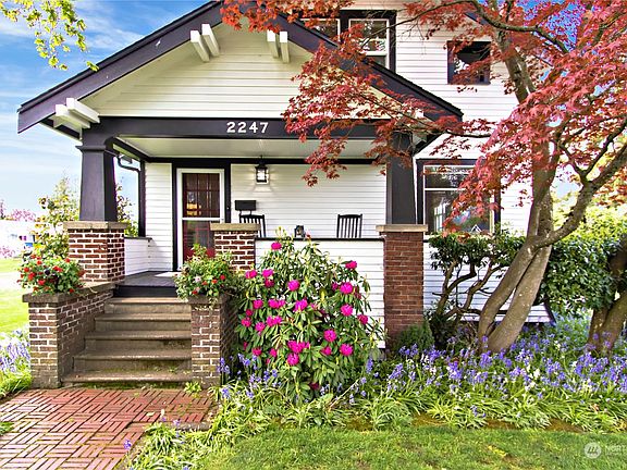 4th image of 2247 Roosevelt Avenue