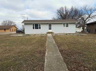 403 Fletcher Ave, Archer, IA 51231