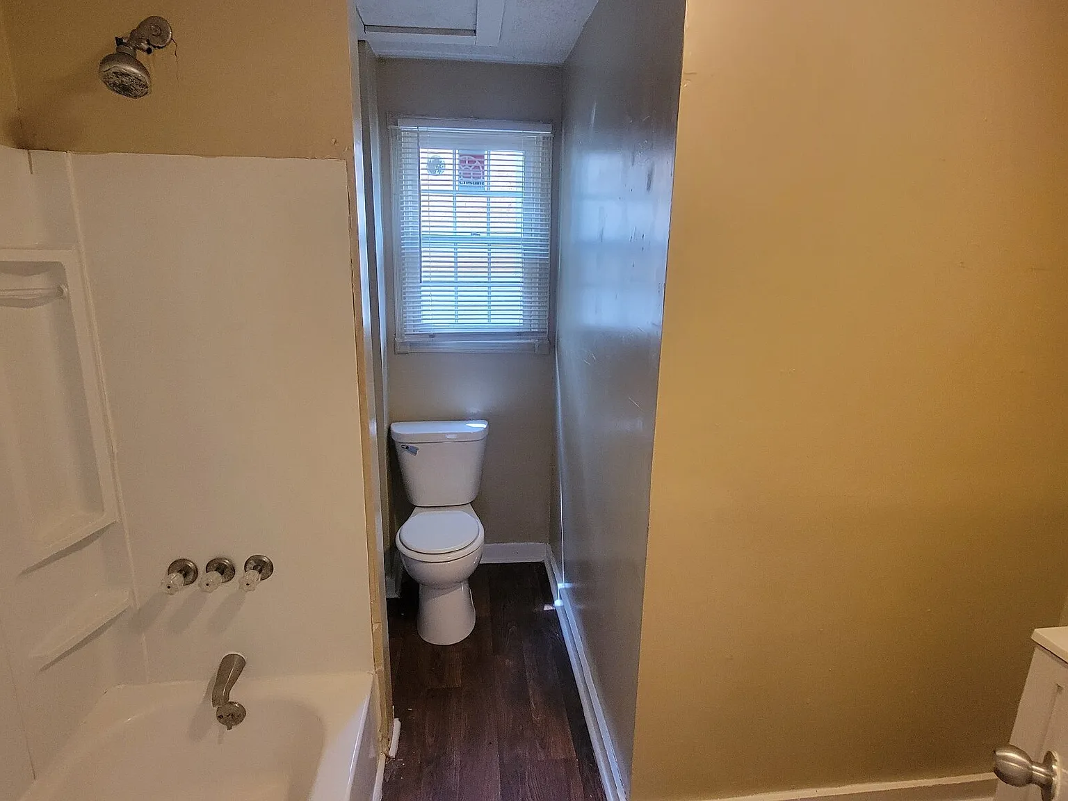 3 bed, $950 — Photo 3
