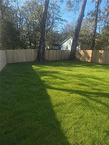 1419 N Hosmer St — Photo 13