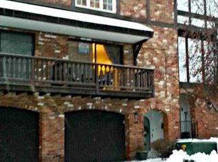 248 S Queensberry Ct, Pittsburgh, PA 15237