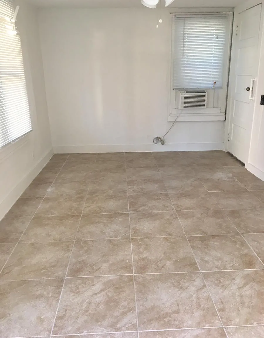 932 Newton Avenue S — Photo 4