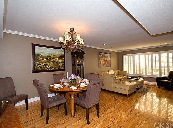 5th image of 11473 Moorpark St Unit 4