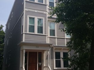 724 E 3rd St #3, South Boston, MA 02127