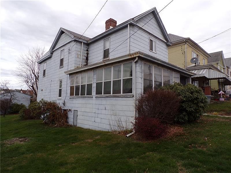 2nd image of 181 Maple Ave
