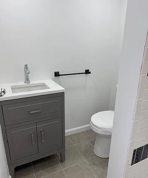 49 W Central St #1 — Photo 11