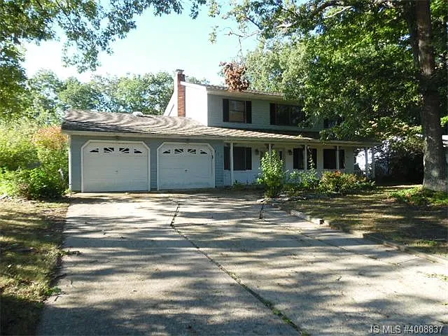 405 Carr St photo 1