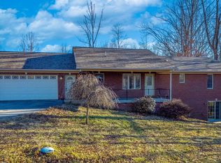 15515 Hideaway Lake Rd, Borden, IN 47106