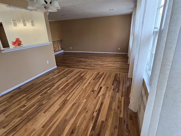 74 Caswell Ave #2 — Photo 35