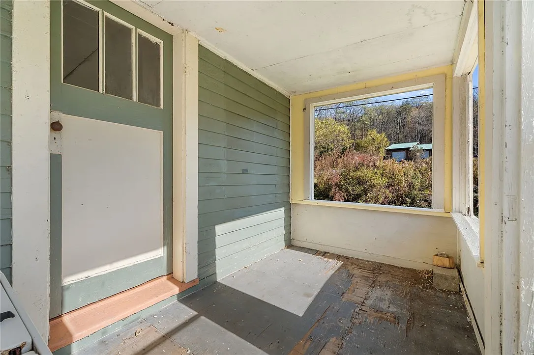 2 bed, 1.0 bath, 1040 sqft, $1,500 — Photo 4