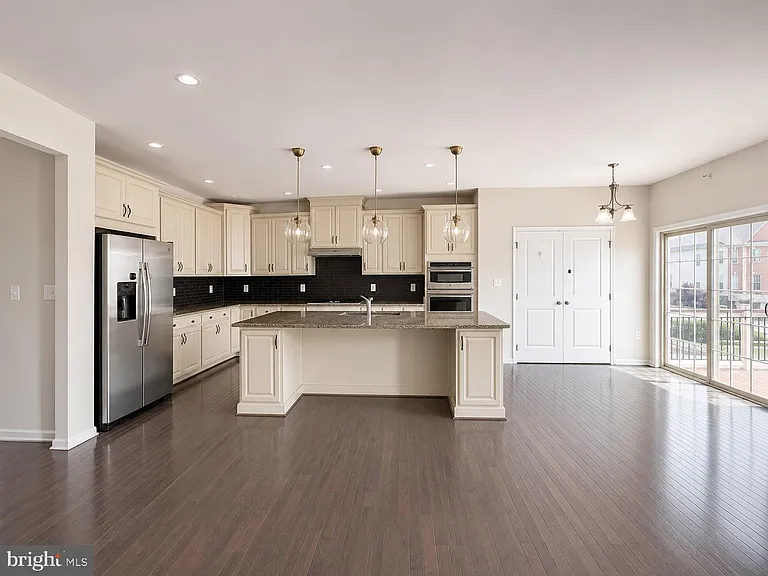 23480 Logans Ridge Ter — Photo 11