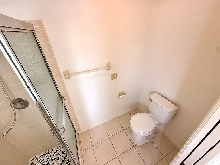 7830 Becket St — Photo 31