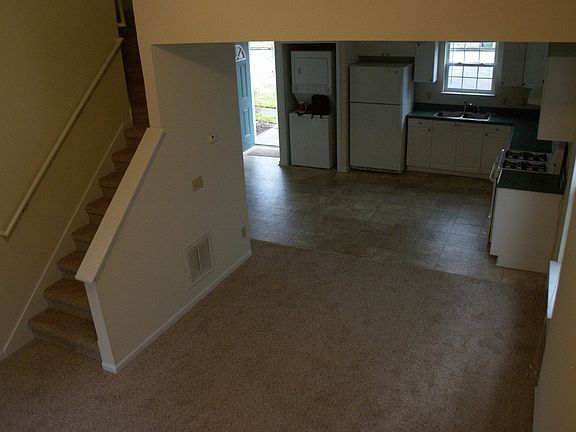 Living/Dining gas cook stove