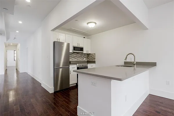 Rented by Town Residential | media 17