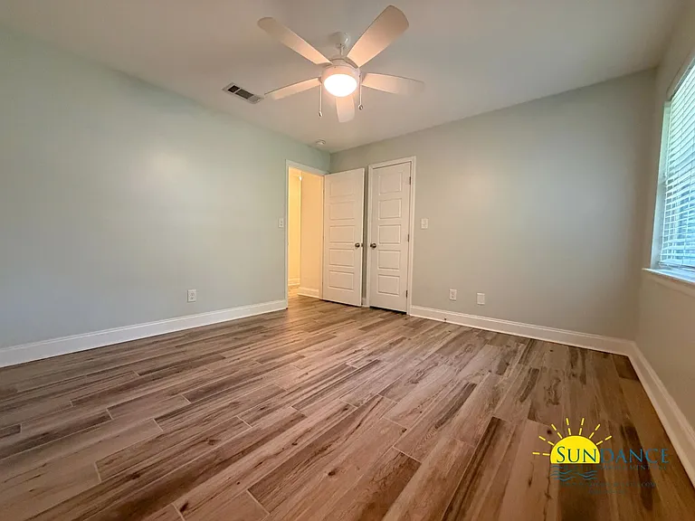 224 Yacht Club Dr NE — Photo 15